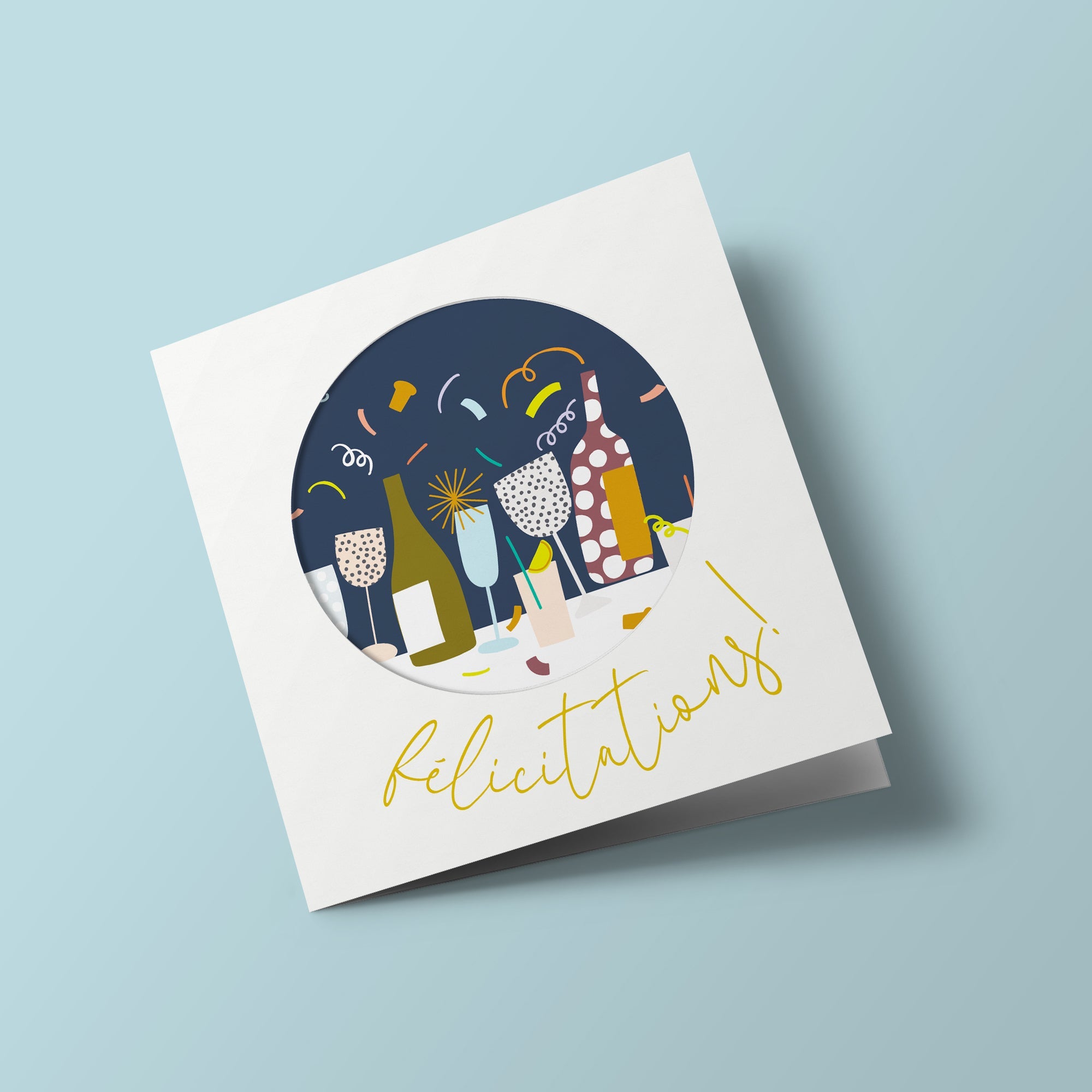 Let's Celebrate - verres et bouteilles dans un cercle foncé, sur fond clair