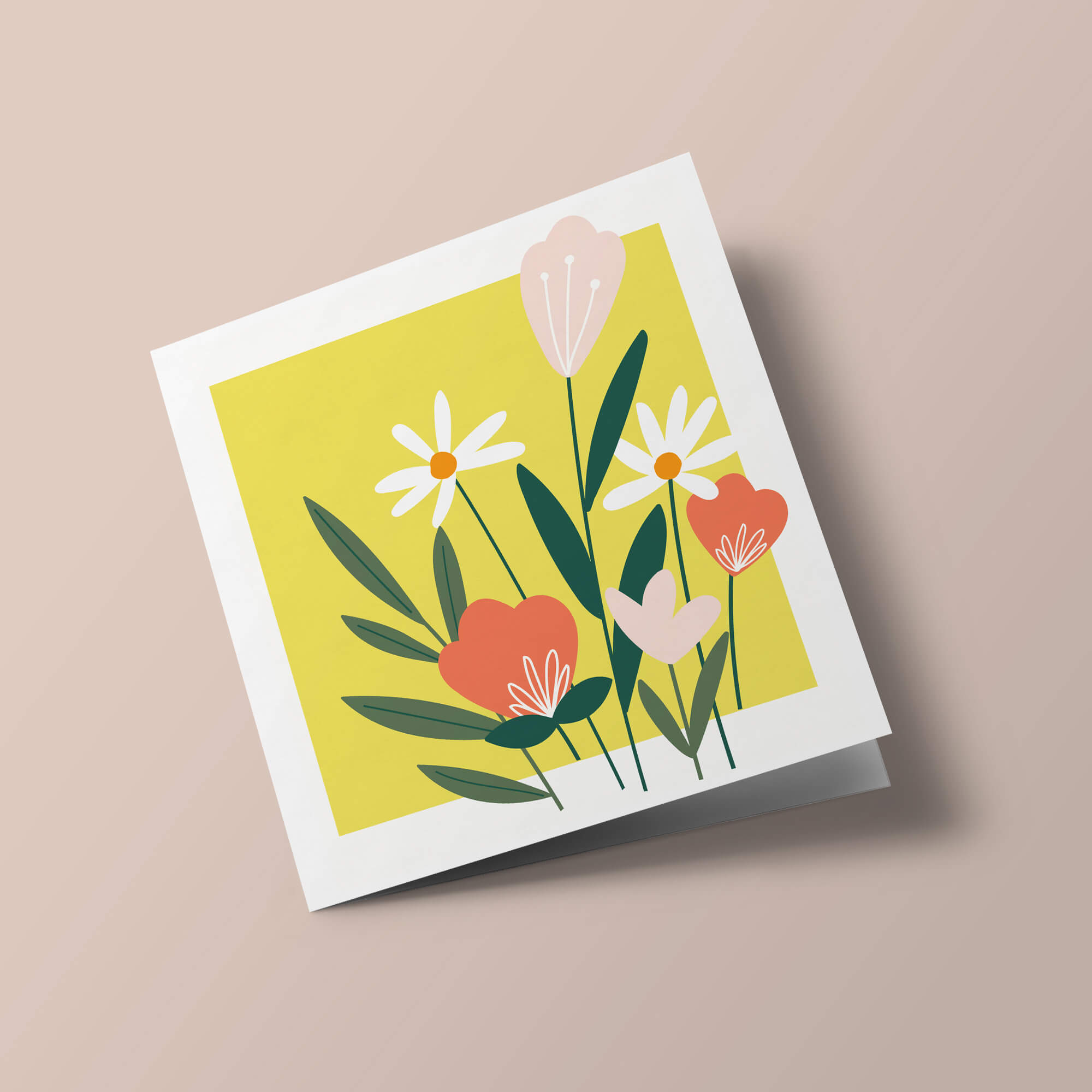 Meadow - Marguerites et coquelicots sur fond jaune