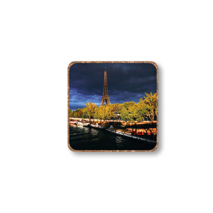 Une face de "Paris Mon Aimant" par divers artistes